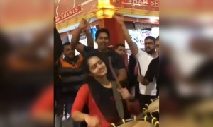 என்ன அழகுடா !!