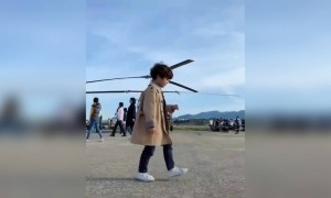 என்னமா ஆடுறான் !!