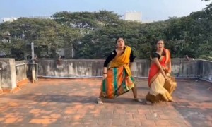 நாக்கு முக்க !