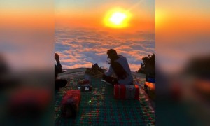 இந்த மாதிரி ஒரு விடியலை பாக்கணும் !!