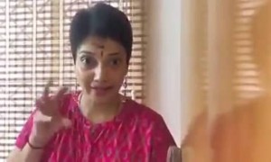 ரஜினி குடும்பமே மென்டல் தான் போல, இந்தியாவுல 8000 கோடி மக்களாம்