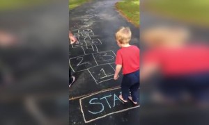 நமது வீட்டில் இருக்கும் குழந்தைகளுக்கு விடுமுறை காலத்தில் விளையாட்டுடன் பாடம் கற்பிக்கும் முறை...!!!