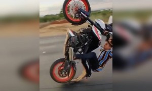 எதுக்கு இந்த பில்டப்பு !!!