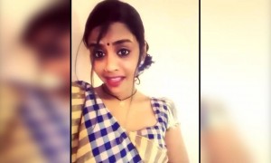 அடிக்கற காத்த கேளு !!