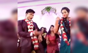 வந்தா மகாலட்சுமியே