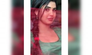 பெண்ணழகு மொத்தம் !!!