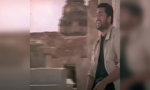 விழி பட்ட இடமின்று !!