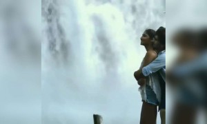 மின்னல்கள் கூத்தாடும் !!