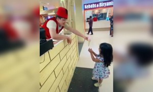 சீக்கரம் குடுடா !!