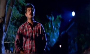 உயிரை பருகும் காதல் !!