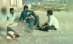 டேய் ! நானே சோகத்துல இருக்கேன் !!