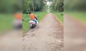 அதை திருப்ப எவ்ளோ கஷ்டம் !!