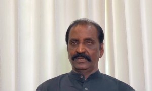 தூணிலுமிருக்கும் துரும்பிலுமிருக்கும் - வைரமுத்து கொரோனா கவிதை