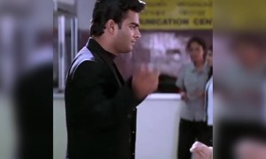 நான் கண்ணைமூடி பார்த்தேன் !!