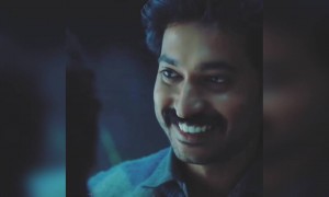 கோடி அருவி கொட்டுதே !